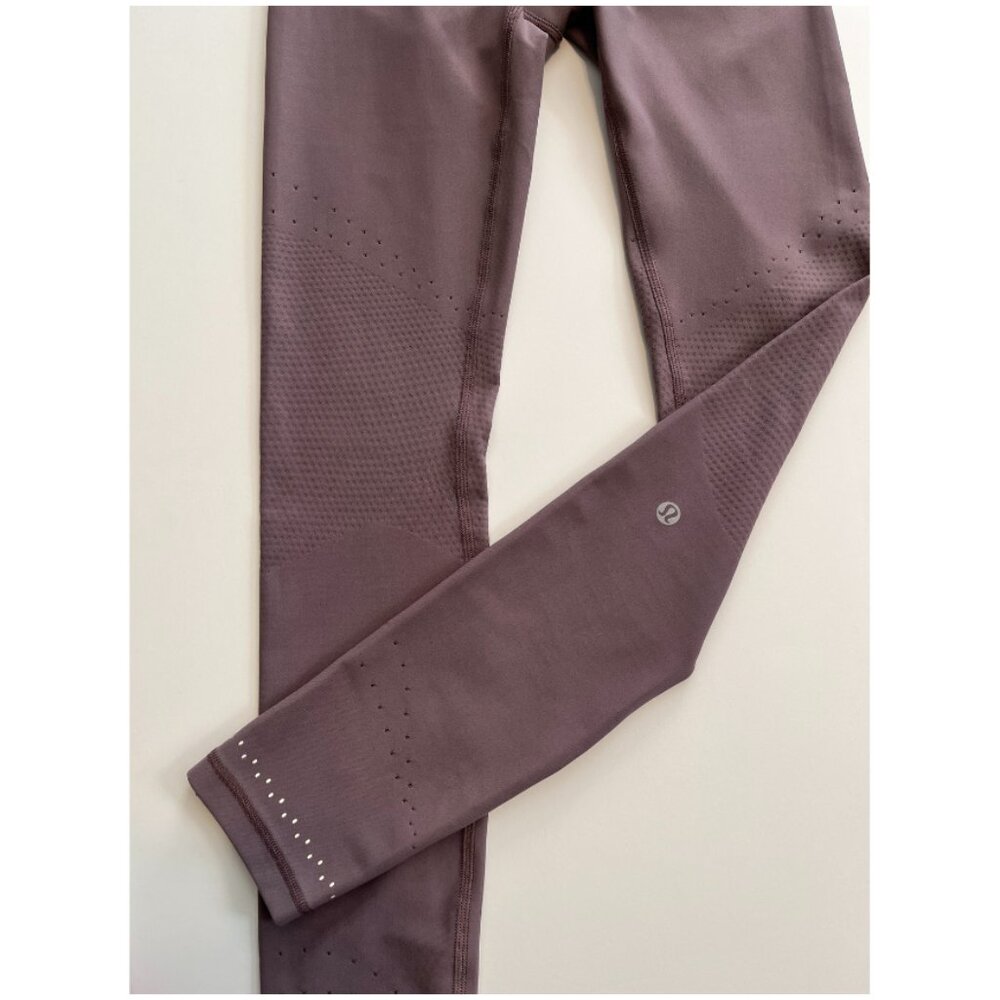 Lululemon purple athletic leggings